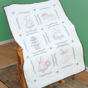 Sunbonnet Christmas Lap Quilt