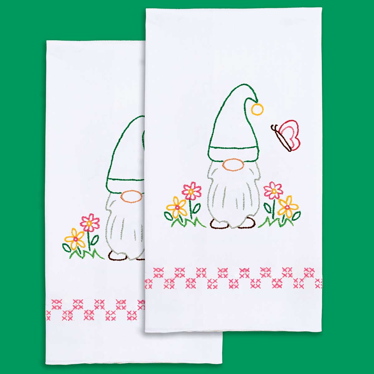 https://www.jdneedleart.com/wp-content/uploads/JDNA-320-118-gnomes-hand-towels.jpg
