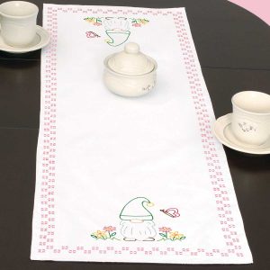 https://www.jdneedleart.com/wp-content/uploads/JDNA-560-118-gnomes-table-runner-300x300.jpg