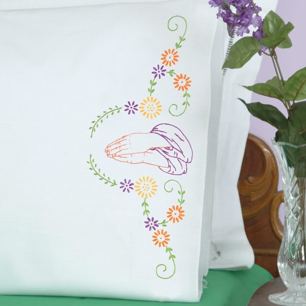 product id 1600250 Praying Hands Perle Edge Pillowcases