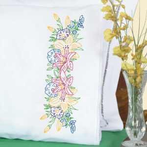 Pretty Flowers Pillowcase with lace edge