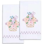 ** Bird on a Basket Decorative Hand Towels