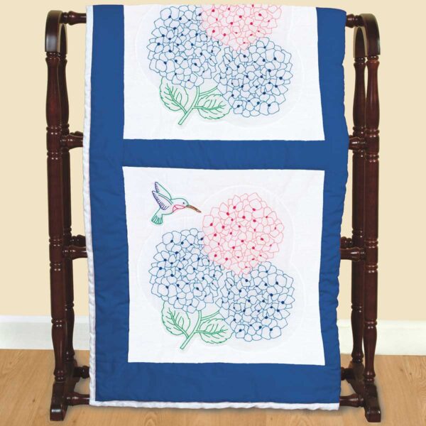 Hydrangeas 18″ Quilt