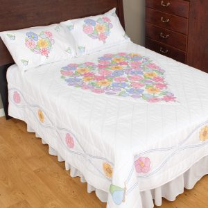 Product id 770589 Flowers and heart quilt